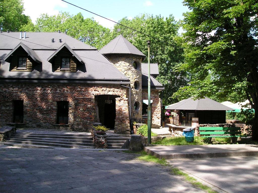 Hotel Podzamcze Tarnów Kültér fotó