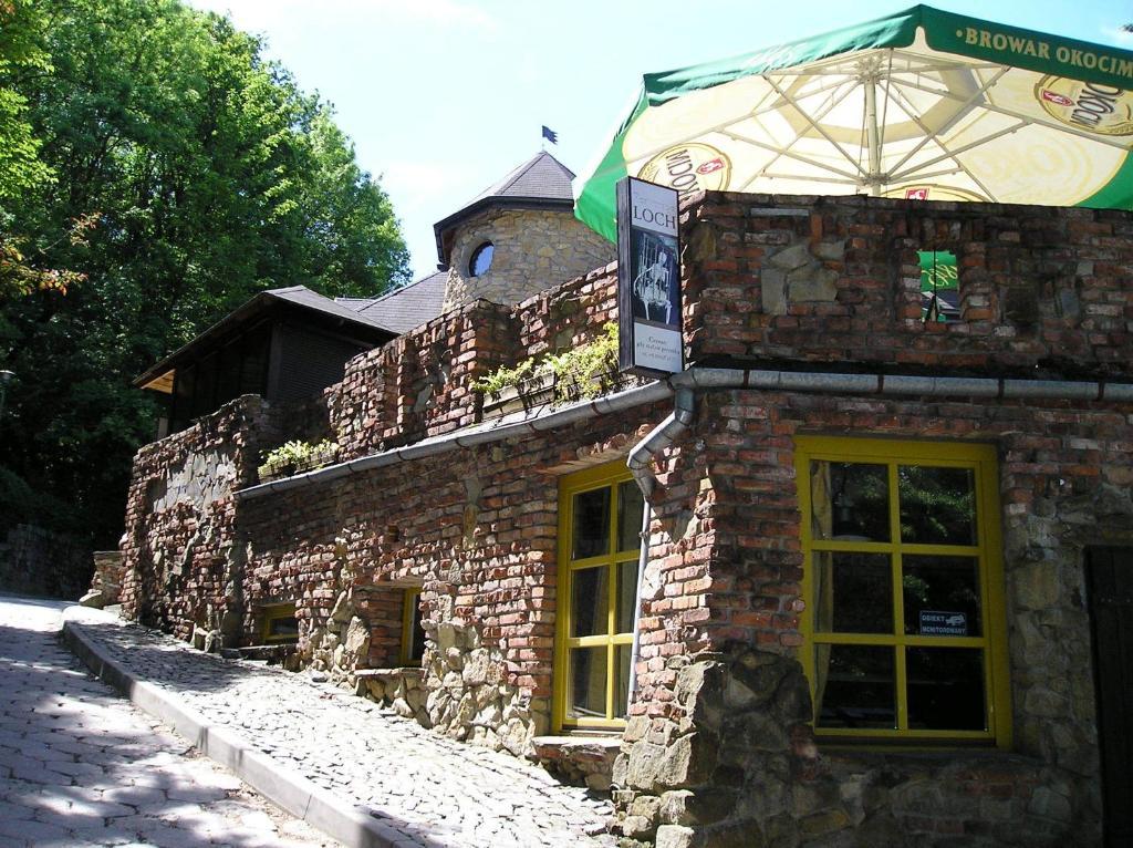 Hotel Podzamcze Tarnów Kültér fotó