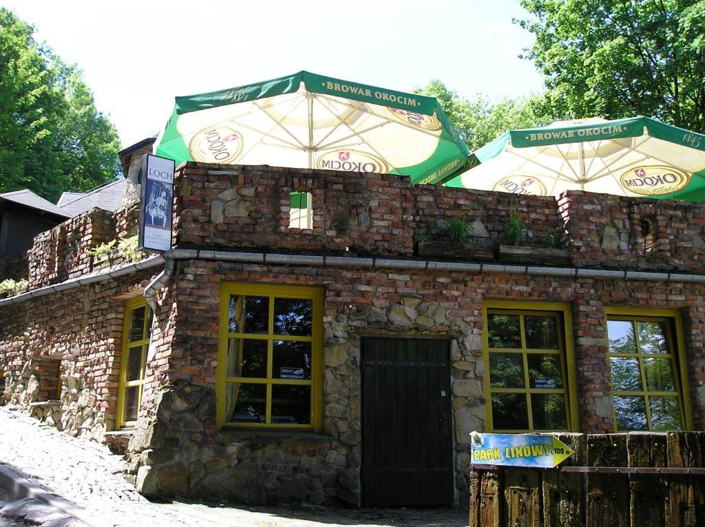 Hotel Podzamcze Tarnów Kültér fotó
